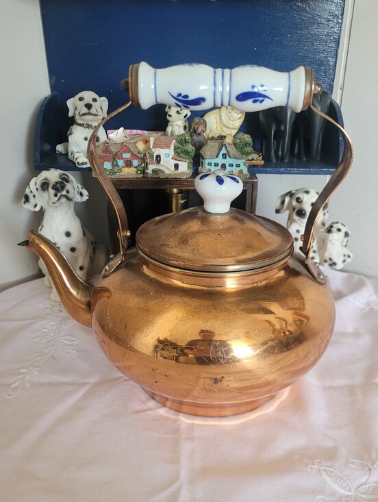 Vintage Other - Vintage Copper Tea Kettle with Porcelain Handle and Lid Knob